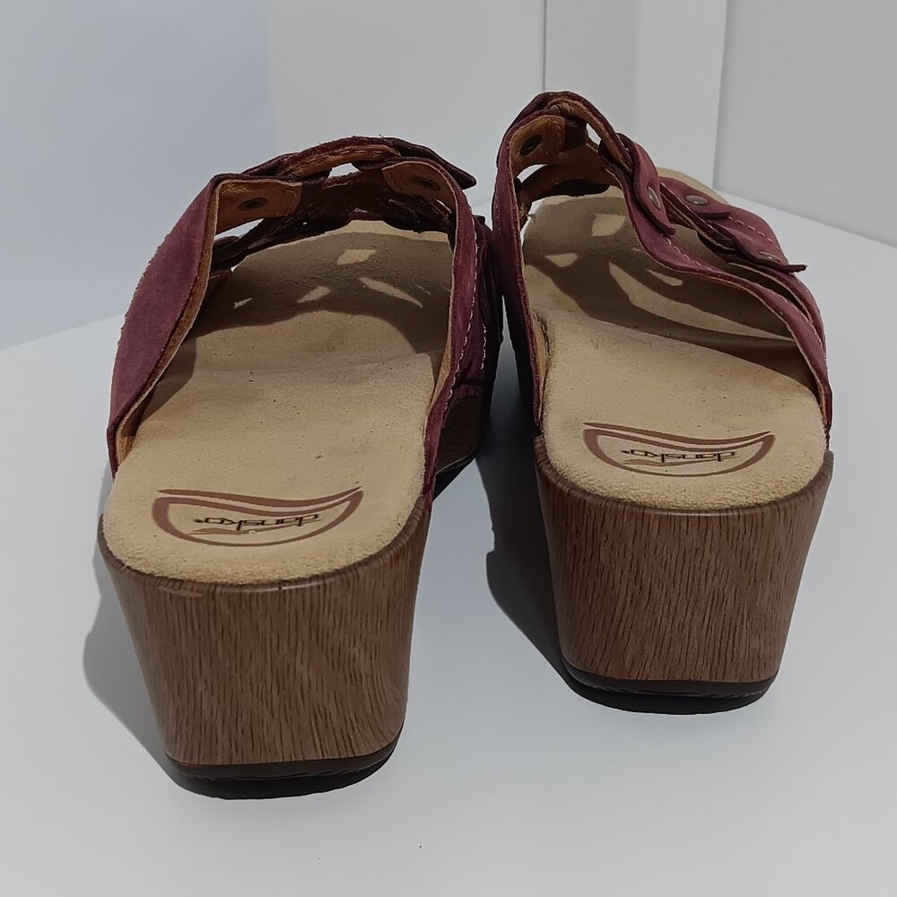 Dansko Serena Slip-on Clog 2.5 in Heel,  Cut Out, Sangria, Size EU 38 US 7.5 - Picture 8 of 9